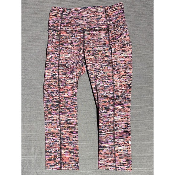 Lululemon Leggings Yoga Pants Lightweight Women's‎ Size 4 W6AWES - Picture 1 of 5